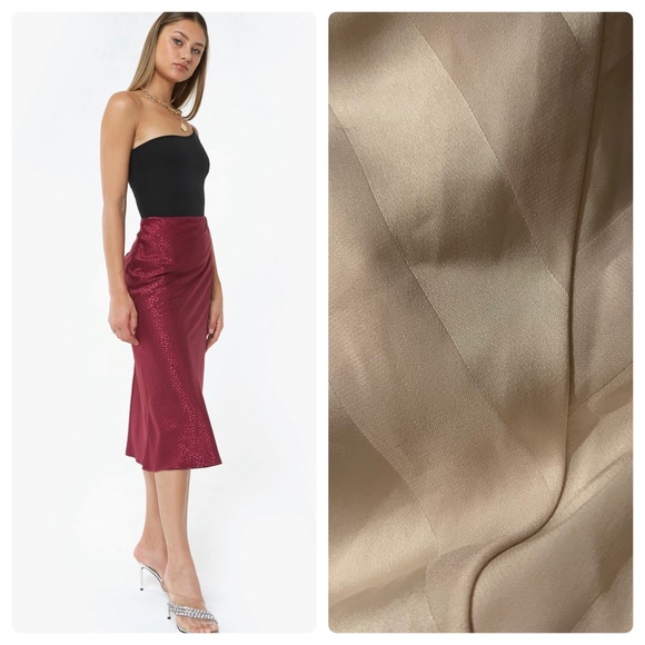 4Si3nna Valeria Skirt Luxe Satin Champagne… - Picture 3 of 9